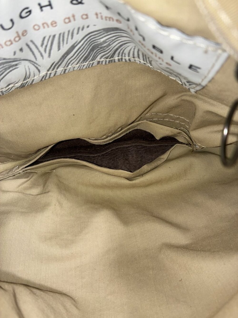 Rough & Tumble Metallic Bronze Leather Pouch With Zipper Closure & Interior Pock - Picture 5 of 8
